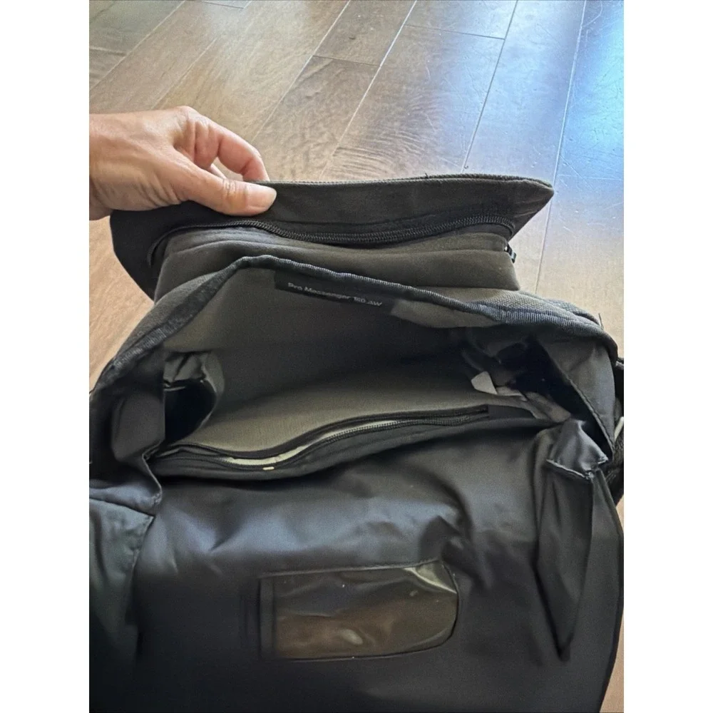 Lowepro pro messenger